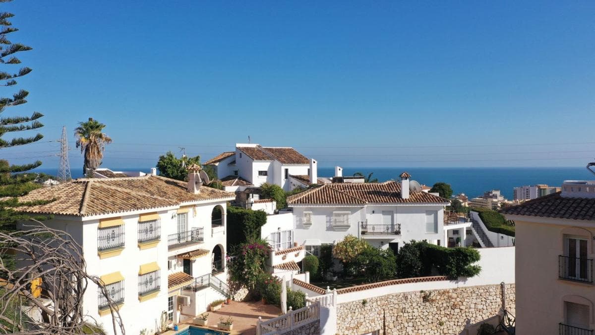 New construction Áticos Seaviews in Fuengirola photo 4