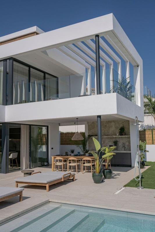 New construction Villa la Brisa in Marbella photo 3
