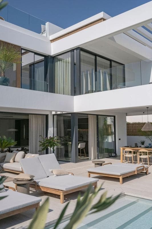 New construction Villa la Brisa in Marbella photo 5