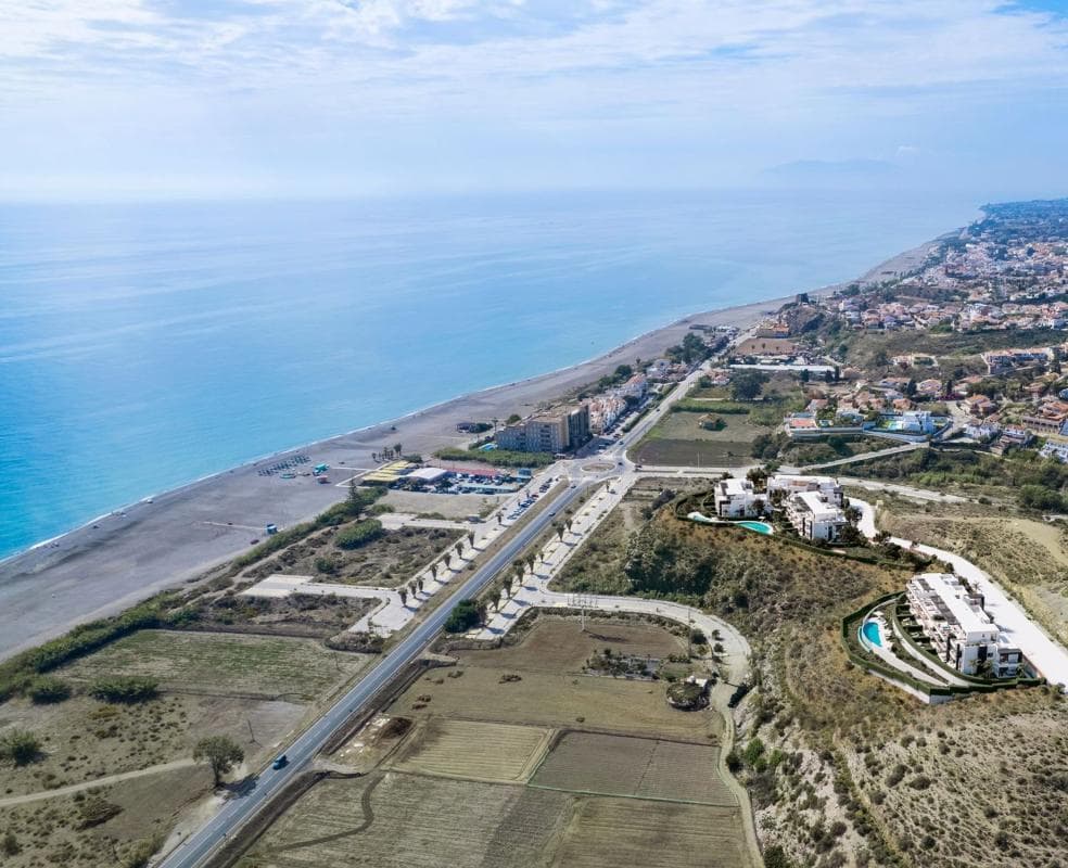 Obra nueva Finca La Plata en Vélez-Malaga (Revista) photo 3