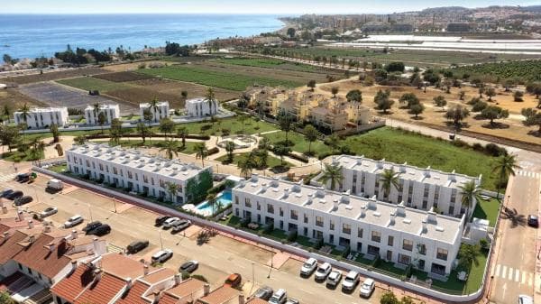 Promoción Villa del Mar obra nueva en Vélez-Malaga thumbnail 1