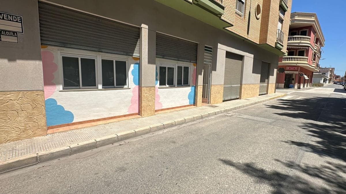 Properties for sale and rent in Spain photo 5