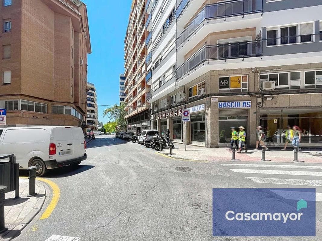Propiedades en venta y alquiler en España photo 4