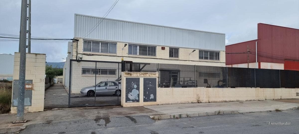 Properties for sale and rent in Spain photo 4