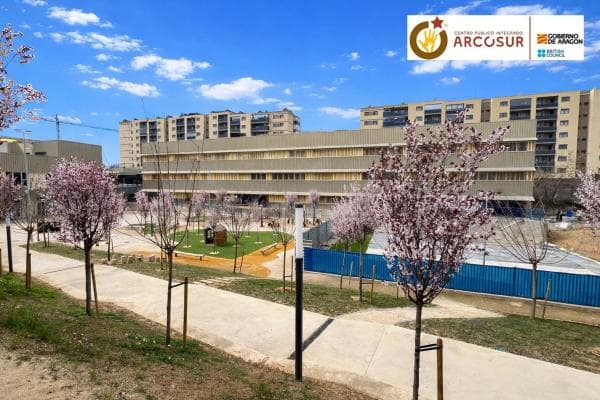 Venta de piso en Piso en Calle Palacio de los Condes de Gómara, 1, Montecanal-Valdespartera-Rosales del Canal, Zaragoza, Zaragoza
thumbnail 2