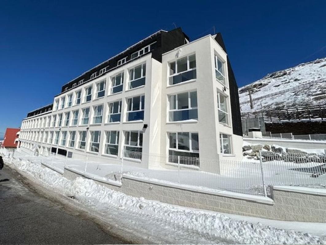Venta de duplex en Dúplex en Calle San Bernardo s/n, Zona alta, Sierra Nevada, Sierra Nevada photo 2