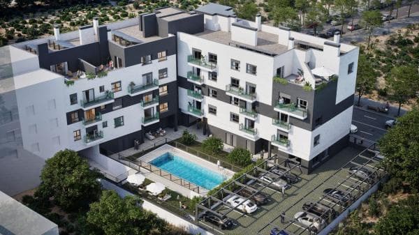Продажа квартиры на Piso en Los Ahijones, Madrid, Мадрид
thumbnail 2