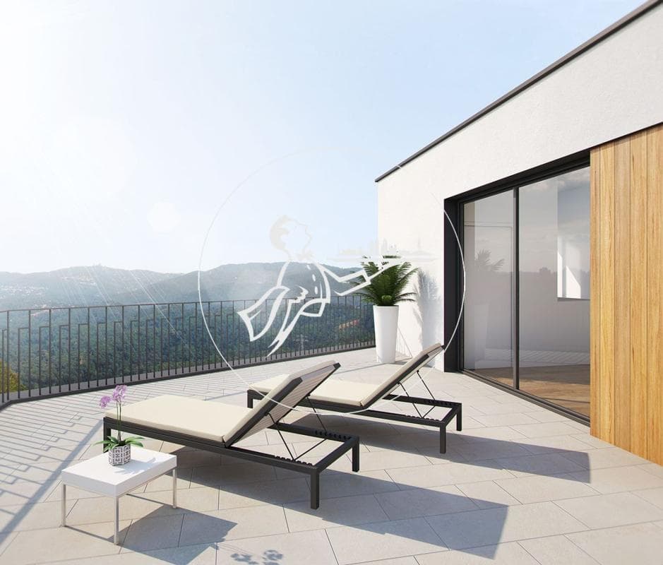 Properties for sale and rent in Spain photo 4