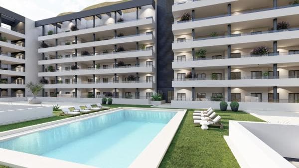 Sale of flat in Piso en Calle Mar Mediterraneo, 4, Centro, Alcalá de Guadaira, Alcalá de Guadaira
thumbnail 1