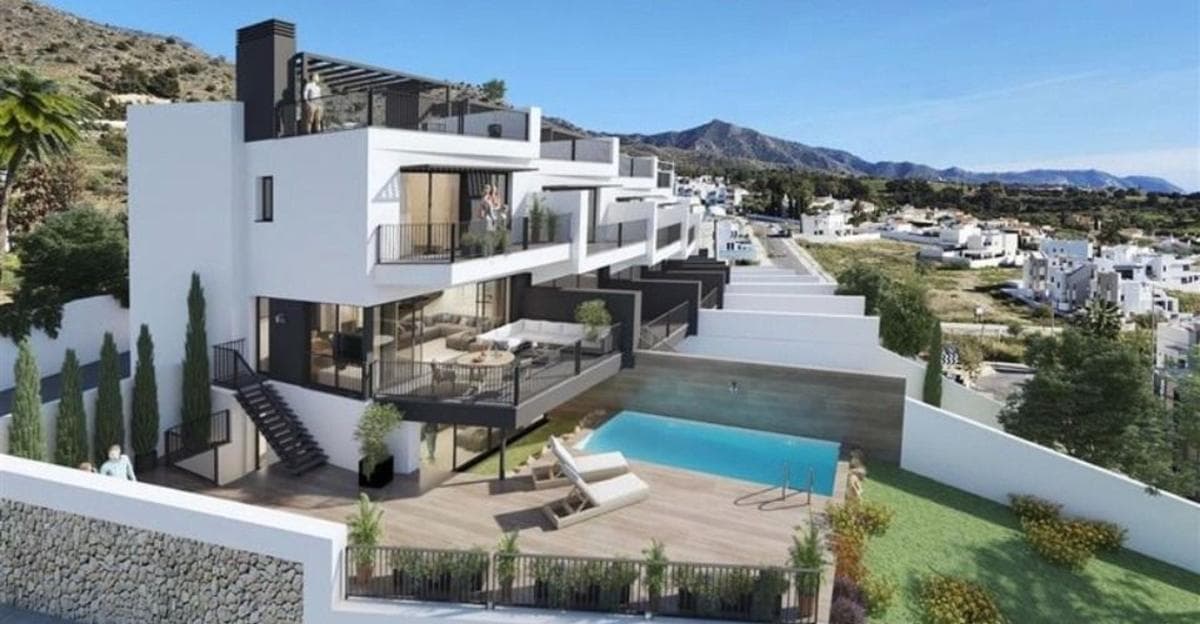 Properties for sale and rent in Spain photo 2