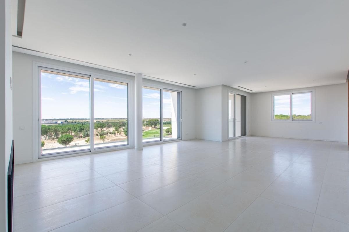 Продажа дуплекса на Dúplex en Avenida de Luis García Cereceda, 7, La Finca, Pozuelo de Alarcón, Позуэло-де-Аларкон photo 2