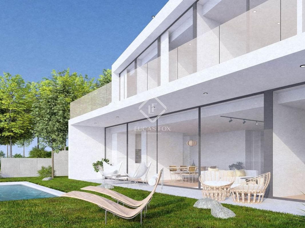 Properties for sale and rent in Spain photo 2