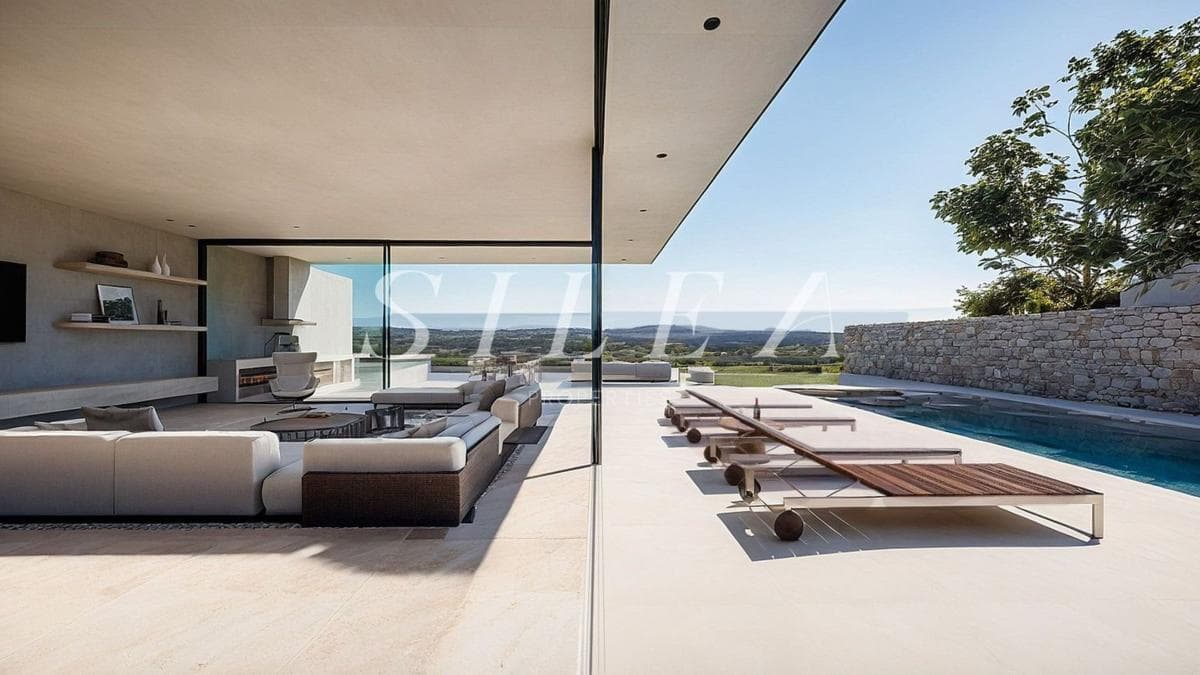 Properties for sale and rent in Spain photo 2
