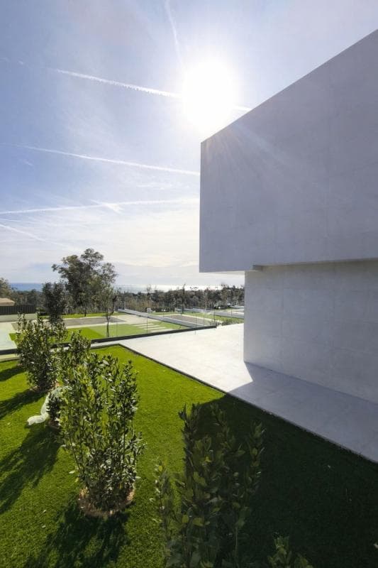 Properties for sale and rent in Spain photo 3