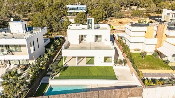 Casa o chalet independiente en Calle Margarida Xirgu, La Plana, Sitges thumbnail 1