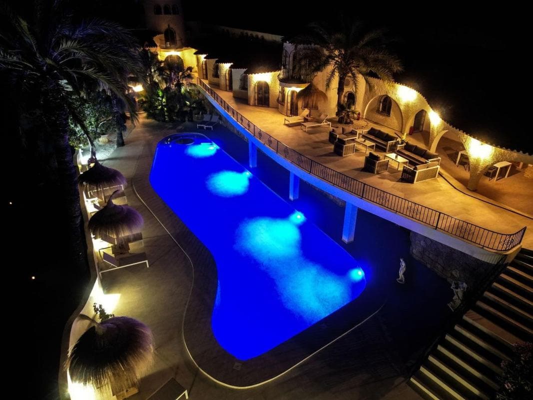 Properties for sale and rent in Spain photo 2
