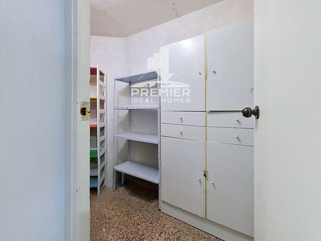 Properties for sale and rent in Spain photo 4