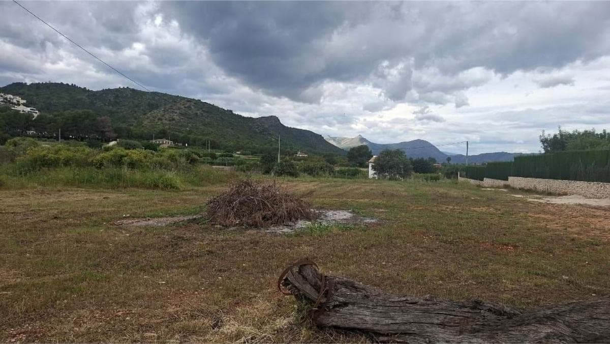 Terreno en venta en Pedreguer, Alicante photo 3