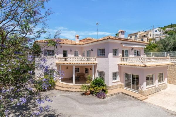 Частный шале на продаже в Casa o chalet en Calle Llebeig, 6, Bulevar - Puerta Mítica, La Villajoyosa / Vila Joiosa, Ла Виллахойоса / Вила Хойоса photo 1