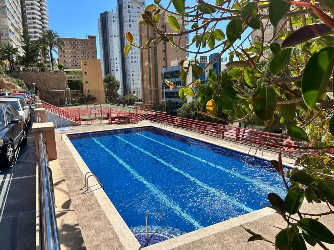 Продажа квартиры на Piso en Calle Alcalde Manuel Catalán Chana, Zona Sierra Helada, Benidorm, Бенидорм
photo 3