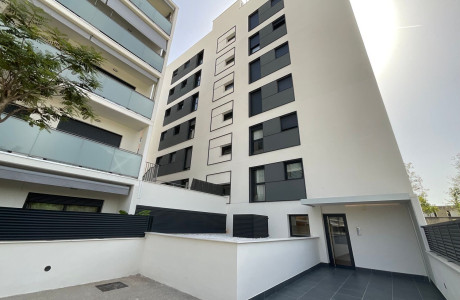 Piso en venta en calle Napols, 47