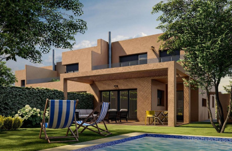 Chalet pareado en venta en calle Ecuador, 1139