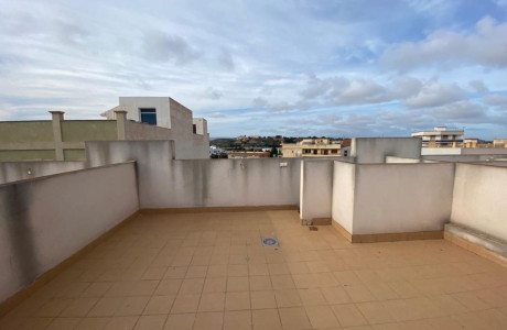 Piso en venta en Urb. C/ Los Luareles, Turre