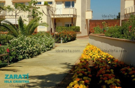 Chalet adosado en venta en avenida parque s/n