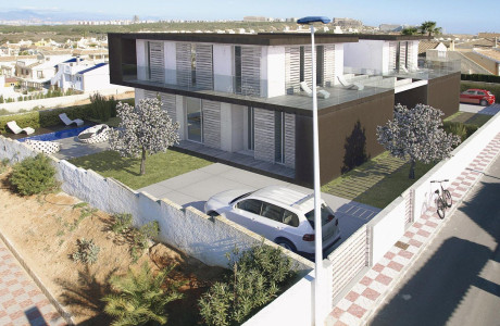 Chalet adosado en venta en calle De Creta