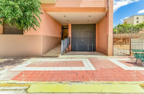 Piso en venta en Urb. Av Francesc Maciá, Vinebre