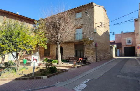 Chalet adosado en venta en calle Pilar, 37