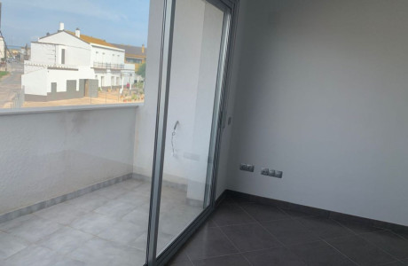 Piso en venta en calle Riu Ter, 9