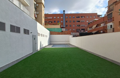 Piso en venta en calle Canelones, 16