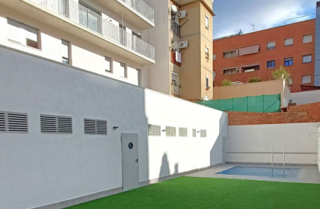 Piso en venta en calle Canelones, 16