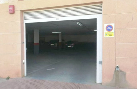 Garaje en venta en Plaza de España, 3