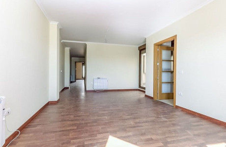 Promoción de tipologias Vivienda Local Garaje en venta Pedro Muñoz Ciudad Real