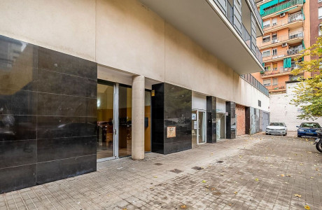 Piso en venta en Carrer Gelida, 1