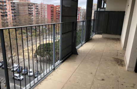 Piso en venta en Carrer Gelida, 1