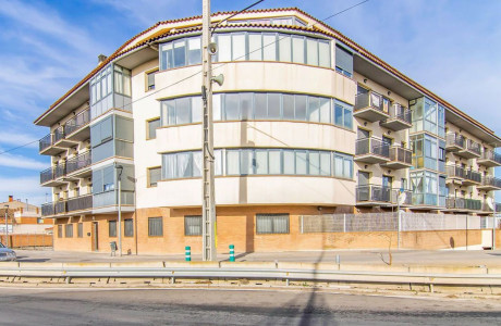 Piso en venta en Urb. C/ Josep Pane, Bell-Lloc d'Urgell