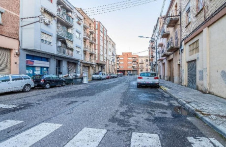 Piso en venta en Carrer del Ripollès