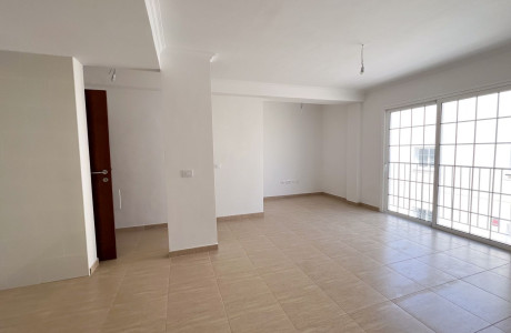 Piso en venta en calle La Tosca, 61