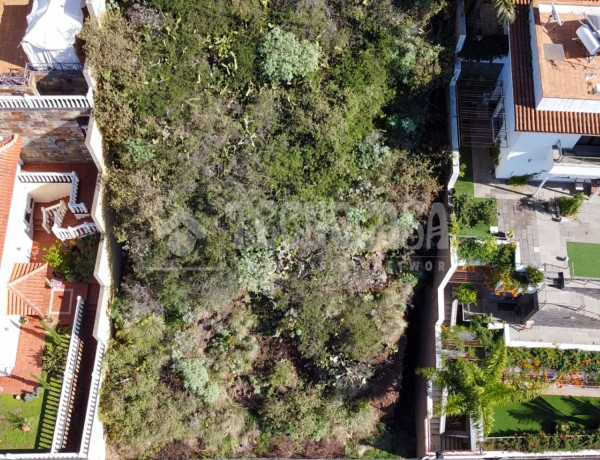 Terreno en venta en calle Laurisilva