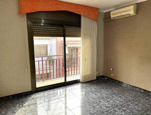 Piso en venta en Cerdanyola sur