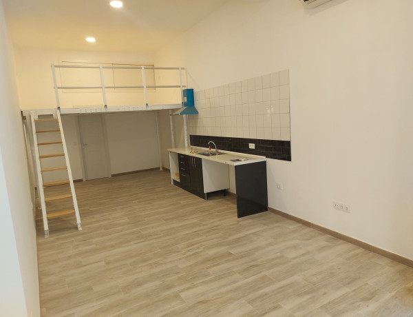 Piso en venta en calle de Alfredo Castro Camba, 37