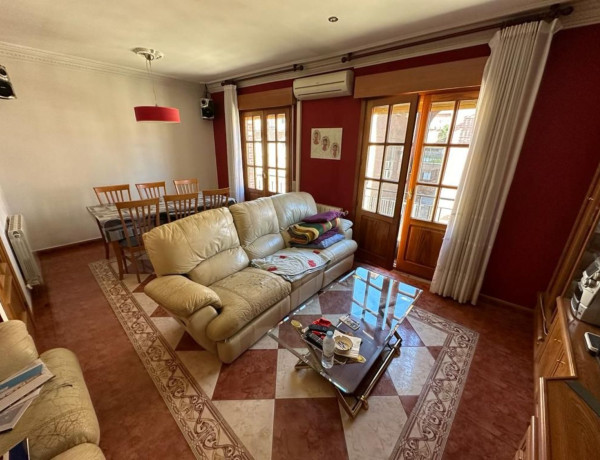 Chalet adosado en venta en Ajalvir