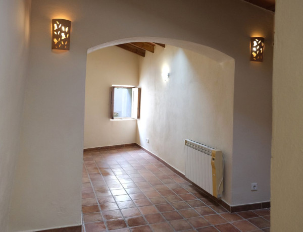 Casa de pueblo en venta en calle d'Orient, 100