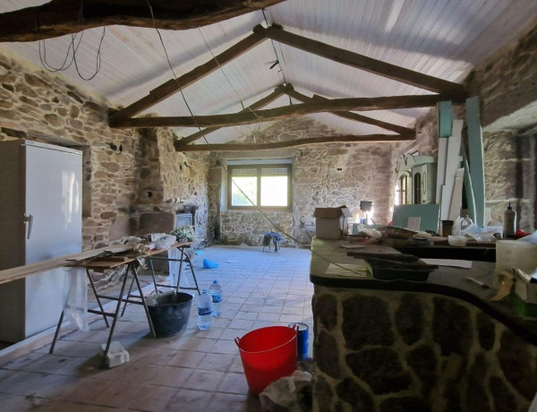 Finca rústica en venta en Oia