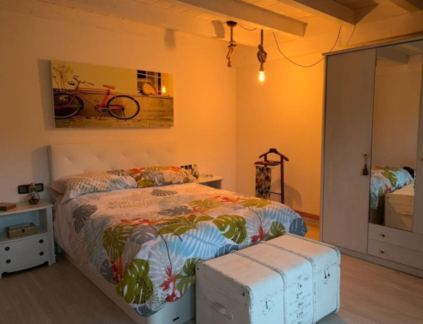 Casa de pueblo en venta en calle Salceda, 10