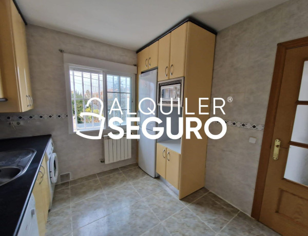 Alquiler de Casa o chalet independiente en Urbanización Monteviejo