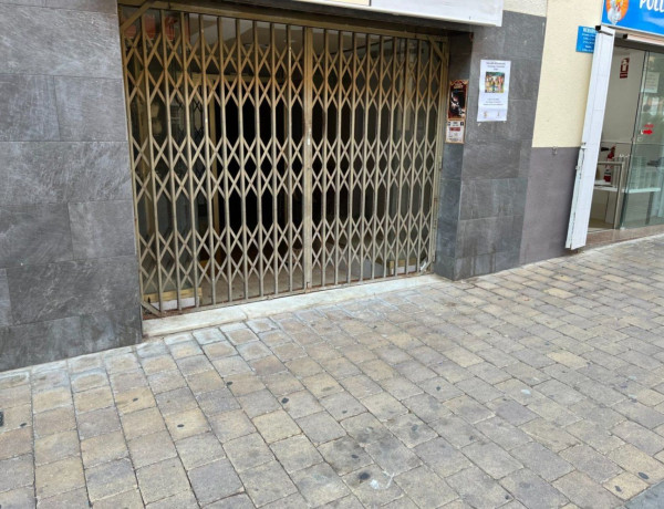 Local en venta en calle de Francesc Macià, 25